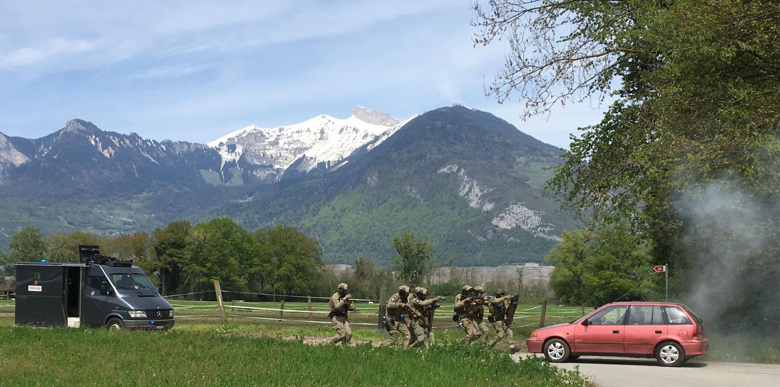 La Police cantonale valaisanne a mené un exercice antiterroriste dans le Chablais